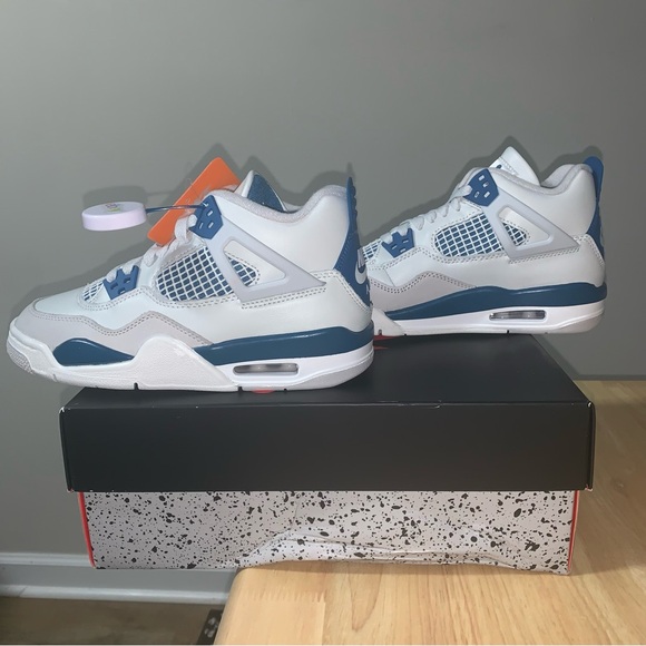 Air Jordan 4 Retro Military Blue GS Shoes sz 4Y - Picture 2 of 7
